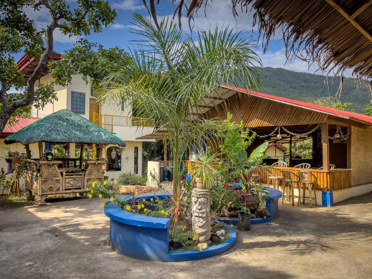 Blue Moon Guesthouse Puerto Princesa Exterior photo