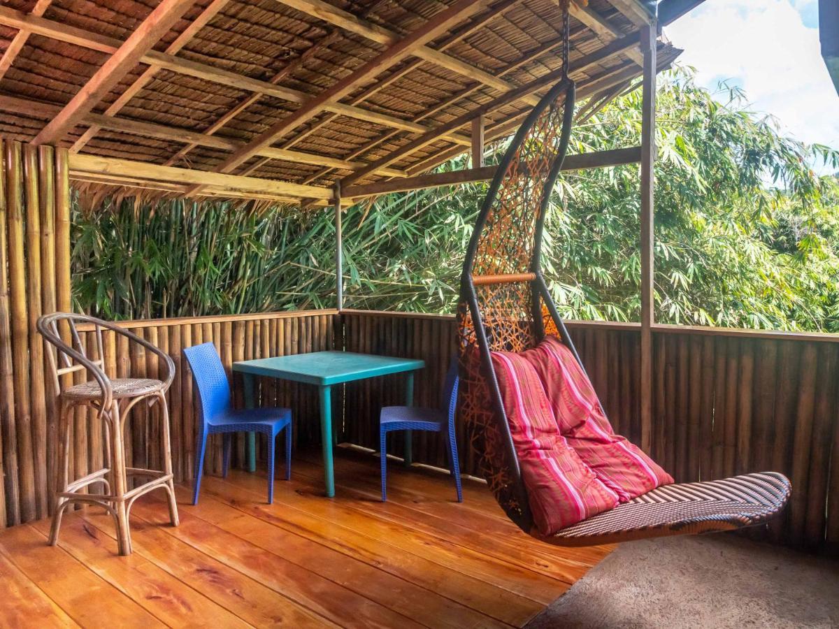 Blue Moon Guesthouse Puerto Princesa Exterior photo