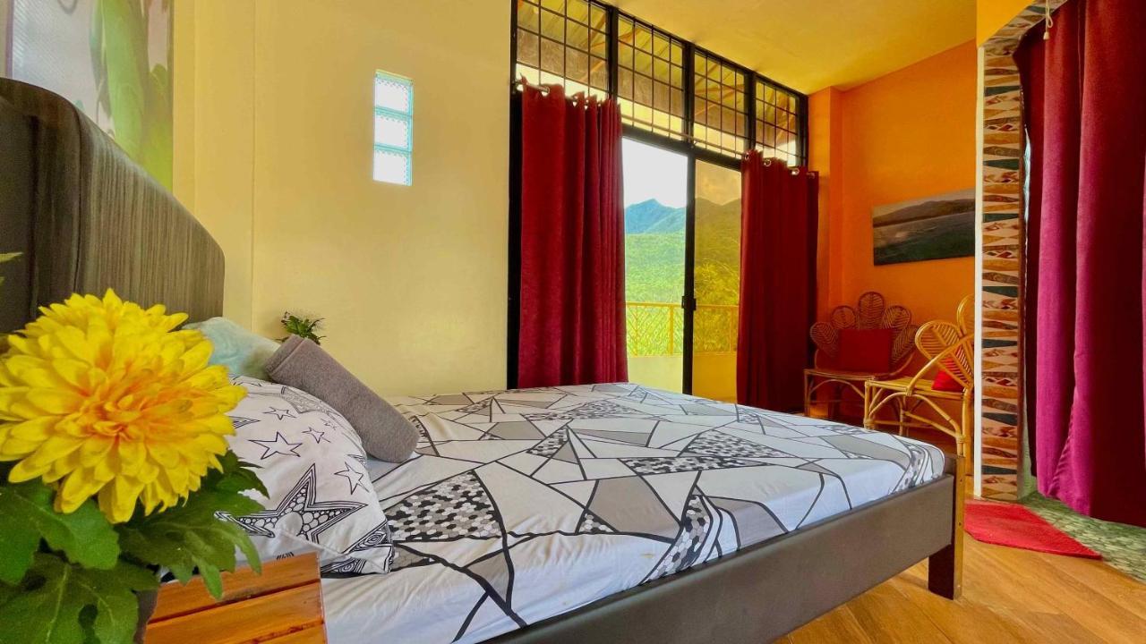 Blue Moon Guesthouse Puerto Princesa Exterior photo